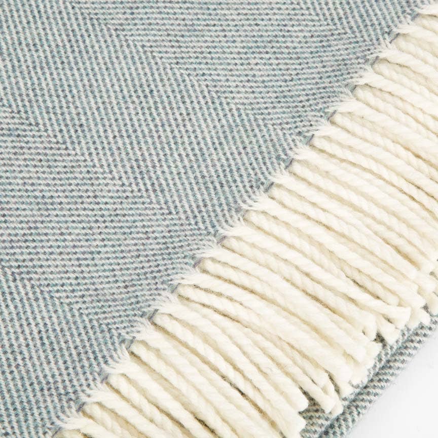 Daydreams - Merino Lambswool Throw - Light Blue